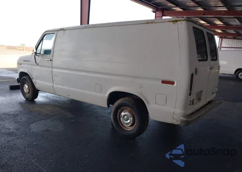 1985 Ford Econoline E150 Van z USA, uszkodzony, nr VIN 1FTEE14F3FHC09111